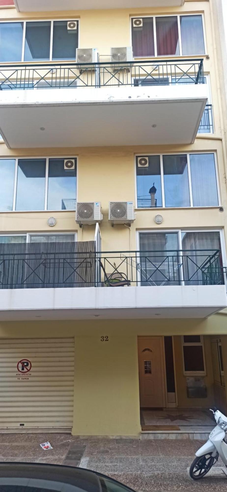 Filikon Maisonettes 卡拉马塔 外观 照片