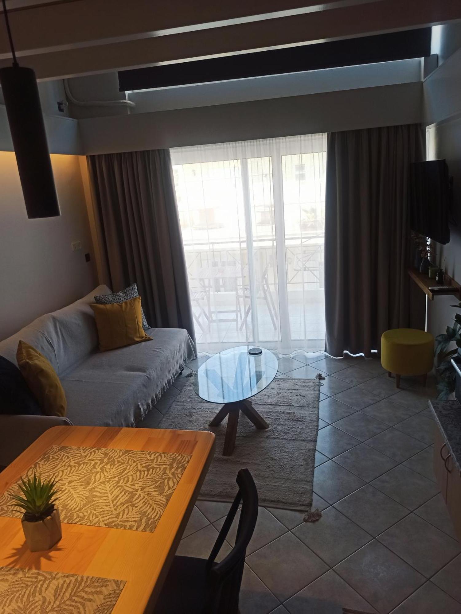 Filikon Maisonettes 卡拉马塔 外观 照片
